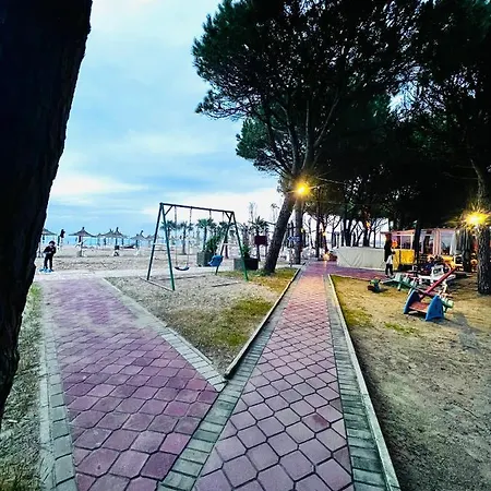 The Place Apartments, Qerret Apartment *