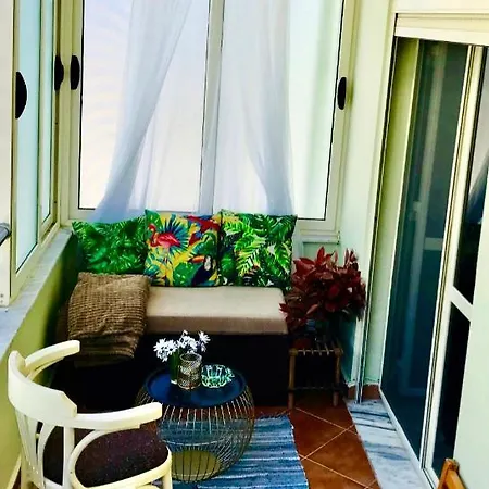 The Place Apartments, Qerret Apartment *
