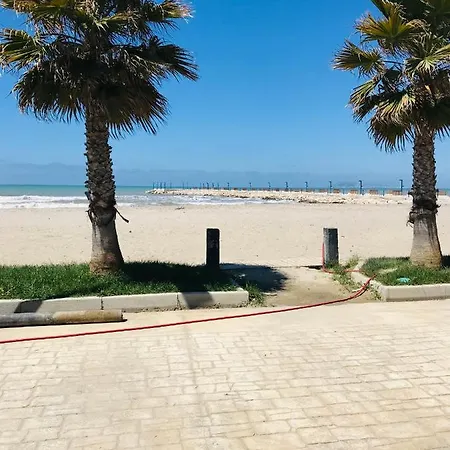 The Place Apartments, Qerret Apartment